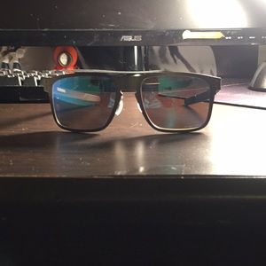 Prizm polarized sapphire Oakley metal holbrooks